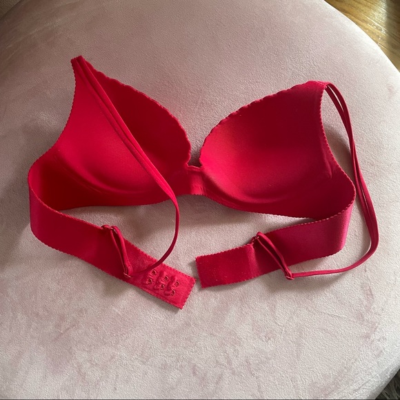 VS Angels Secret Embrace Bra - Picture 6 of 8